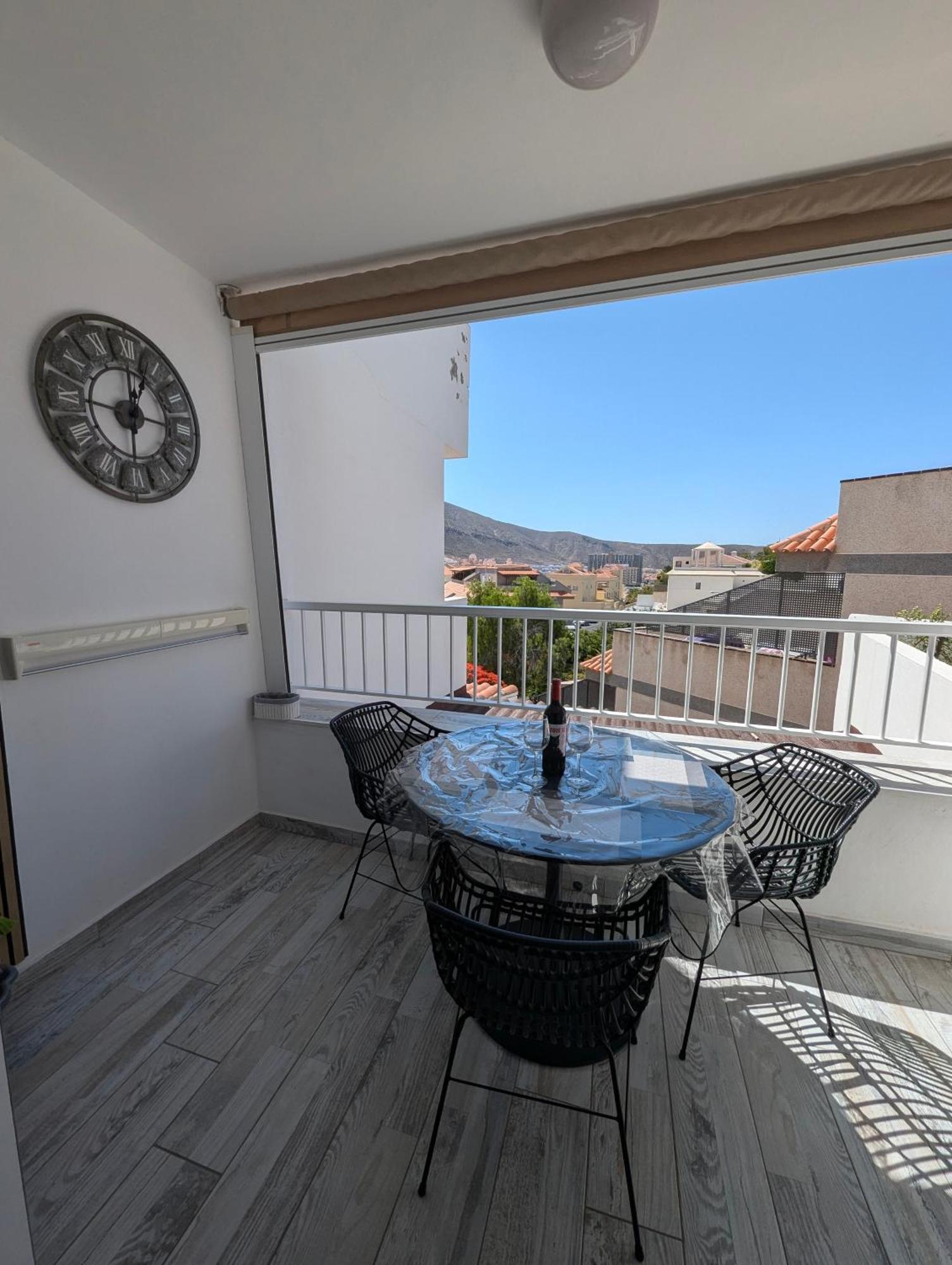 Cozy Apartment In Los Cristianos Guincho  Екстер'єр фото